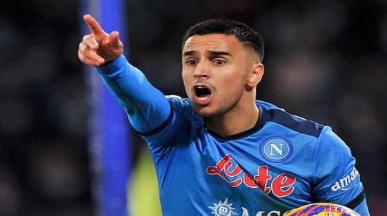 Problema cardiaco per Adam Ounas un mese dopo la terza dose