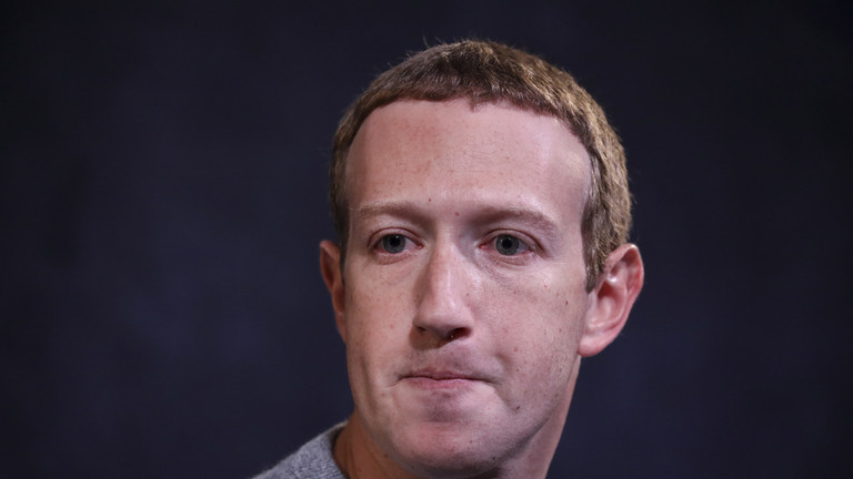 facebook sanziona la russia