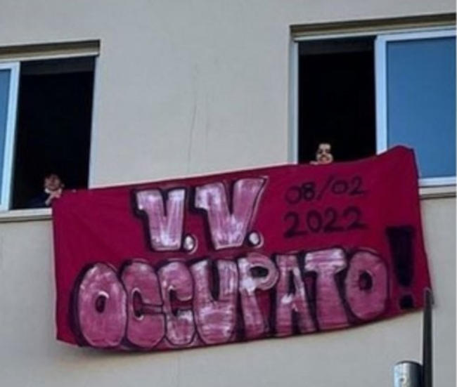 studenti-occupano-liceo-milano