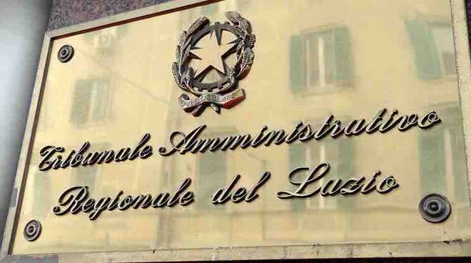 Il TAR Lazio frena sulla sospensione del trattamento retributivo per i dipendenti pubblici non vaccinati.