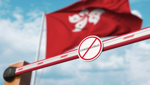 Hong Kong sprofonda nel terrore sanitario del metodo Xi
