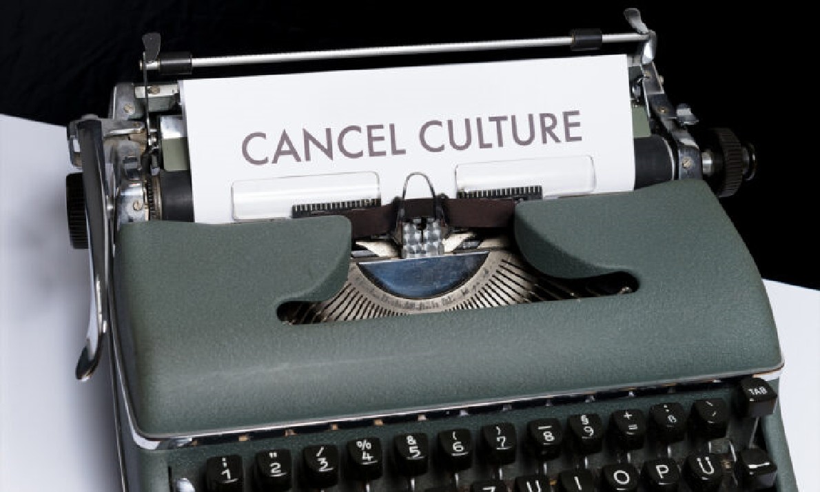 Cancellare la Russia