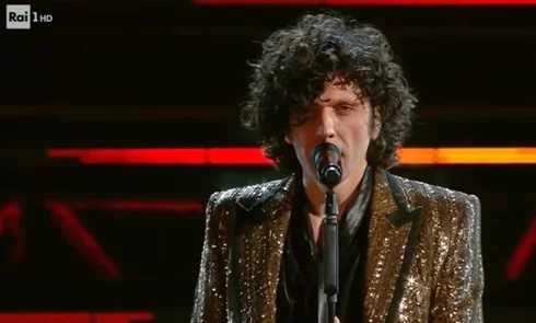 Ermal Meta positivo al Covid ‘sono stato male nonostante tre dosi di vaccino’