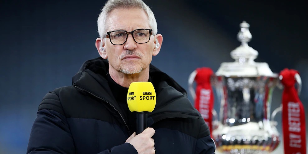 Lineker si sente male in aereo positivo al Covid