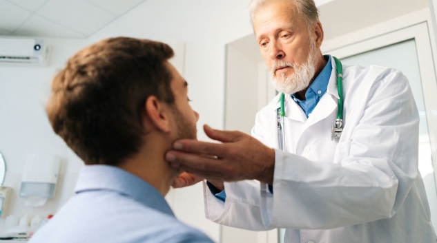 Spagna alto numero di adenopatie dopo la terza dose di vaccino