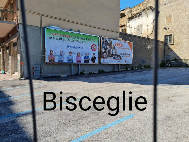 manifesti no green pass 