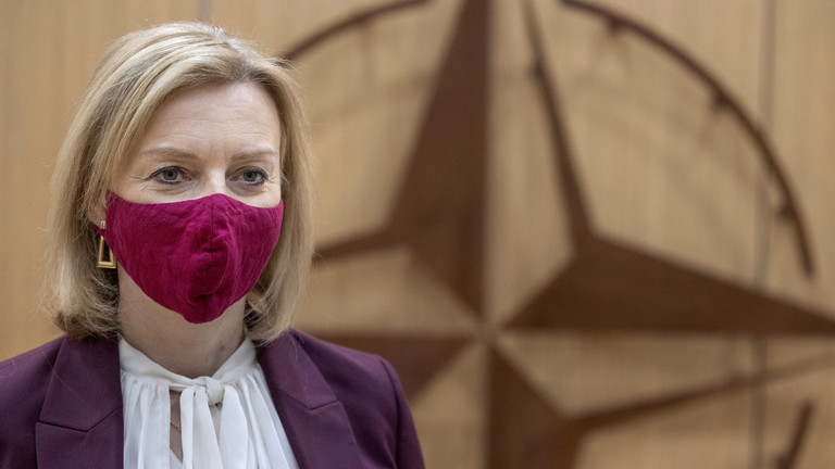 Liz Truss UK NATO globale