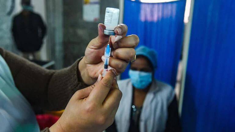 Woman dies after taking vaccine