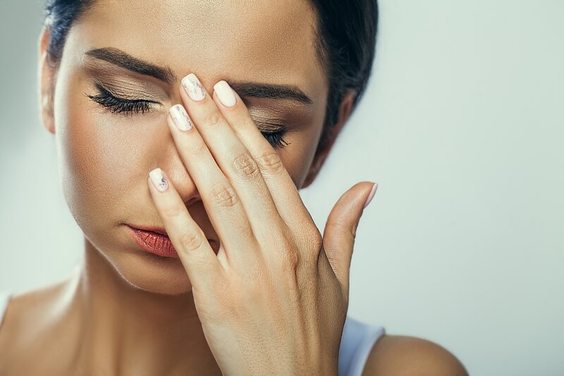 Mal di testa, prevenirlo e curarlo in modo naturale