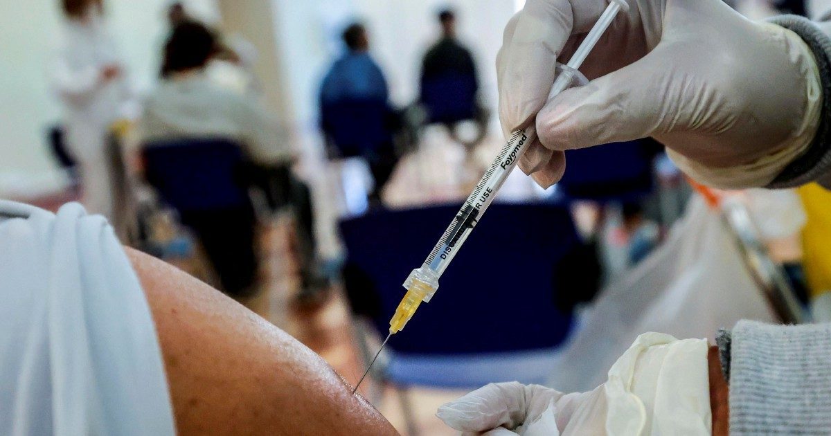Effetti avversi post vaccino, 135 mila storie dimenticate