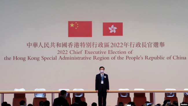Lee Ka-chiu capo dell'esecutivo di Hong Kong