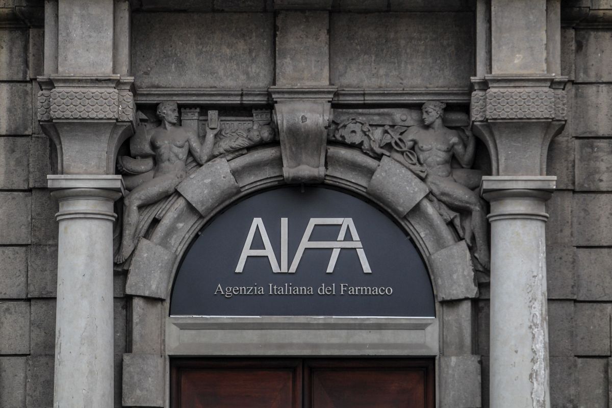 Combattere la Covid non conviene: bocciata da Aifa la sperimentazione clinica dell'ossitocina