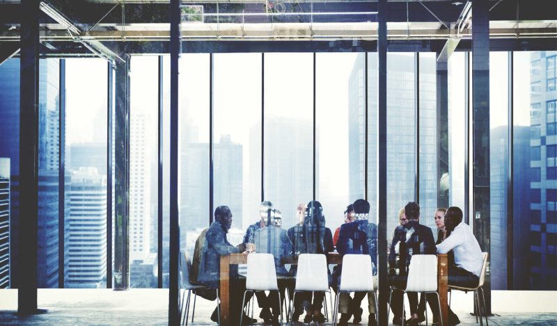L’alienazione insita nel pensiero di gruppo