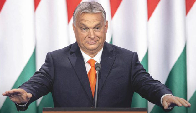 Il premier ungherese Viktor Orban: “Meno drag queen e più Chuck Norris”