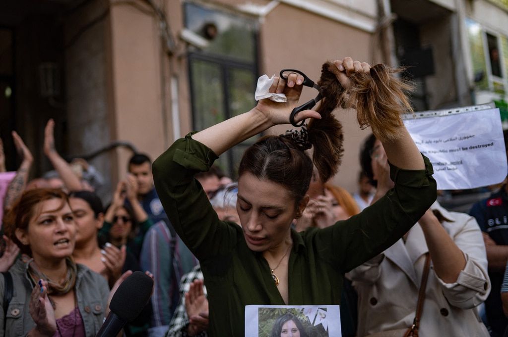 L'Iran e le rivoluzioni colorate: cosa sta realmente accadendo? - [VIDEO]