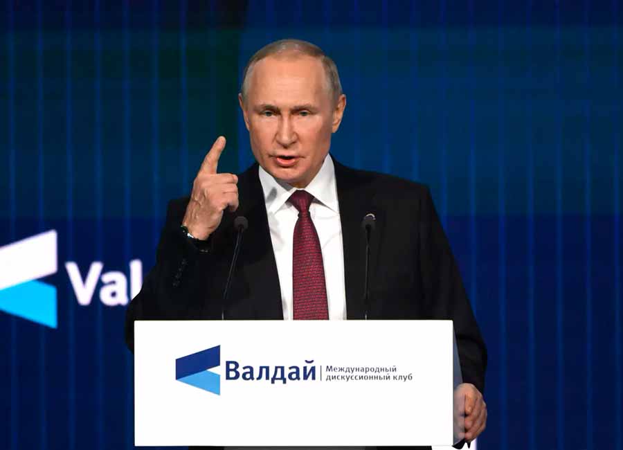 Vladimir Putin: "L'era del dominio globale occidentale sta diventando un ricordo del passato"