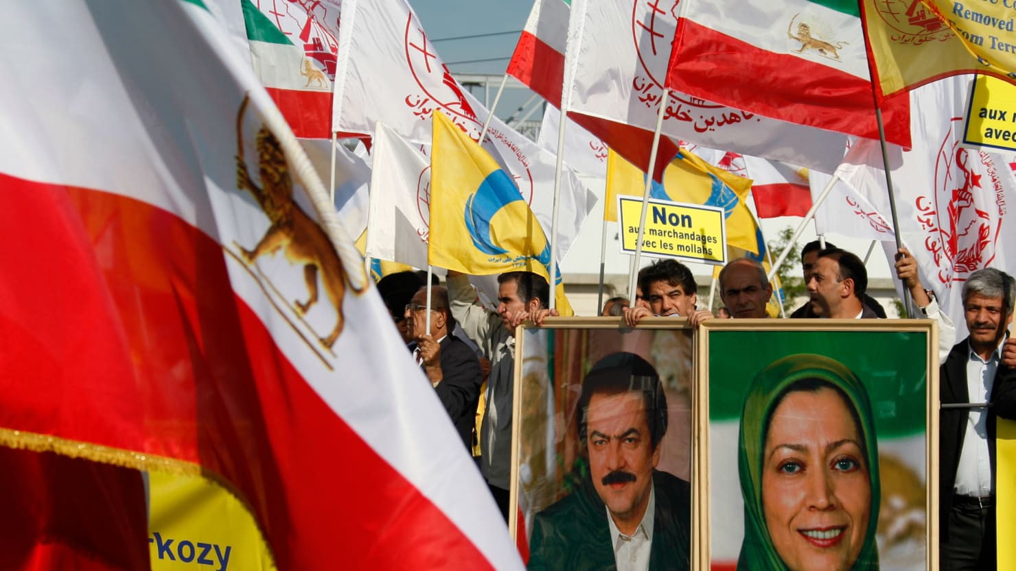 Ecco a voi il MEK: gli iraniani che piacciono all'Occidente sono dei terroristi