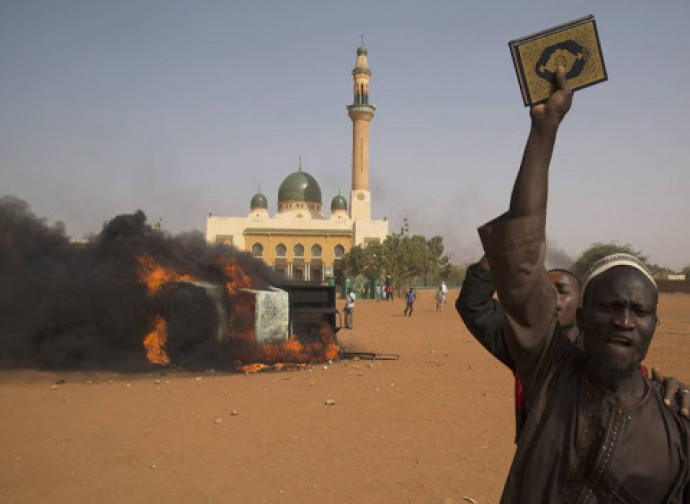 Risiko Africano: Destabilizzazione e Penetrazione