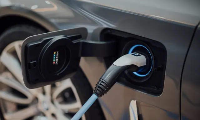 E arrivato il momento di mettere al bando i veicoli elettrici?