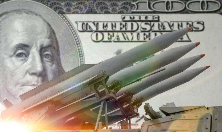 Boom della spesa militare a livello mondiale: nuovo record Usa a 886 miliardi