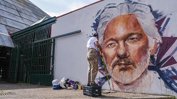 Julian Assange