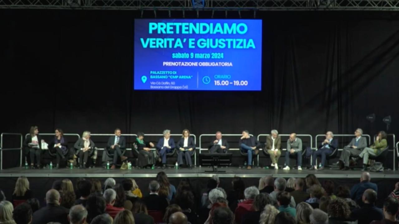 Il Dott. Giacomini: “Vogliono controllare la nostra salute per controllare la vita di tutti”
