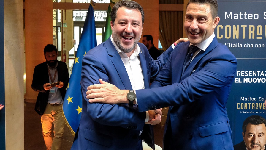 Vannacci nero per caso (o quasi)