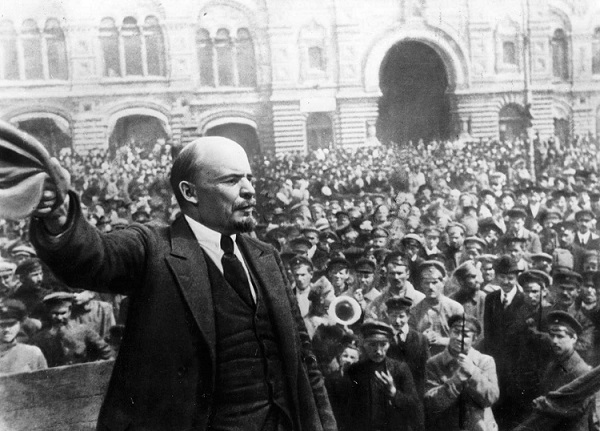 A CENTO ANNI DALLA MORTE, PERCHÉ LENIN È ANCORA ATTUALE?
