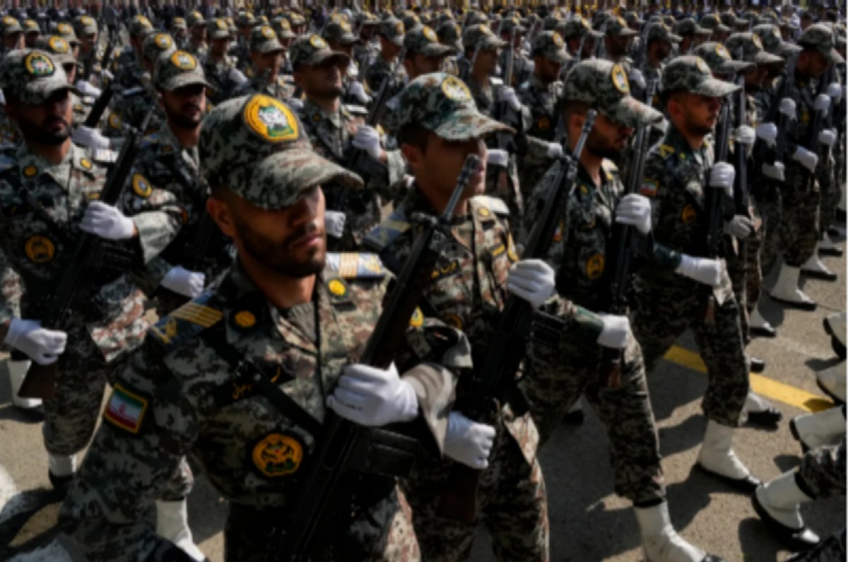 iran_soldiers