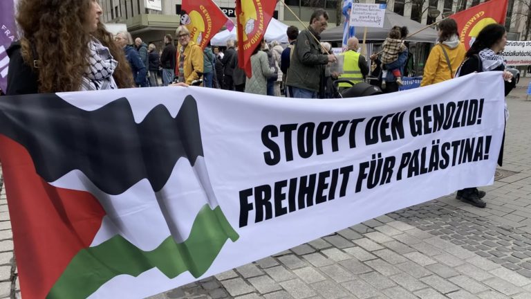 Lo Stato tedesco continua a reprimere la solidarietà con la Palestina