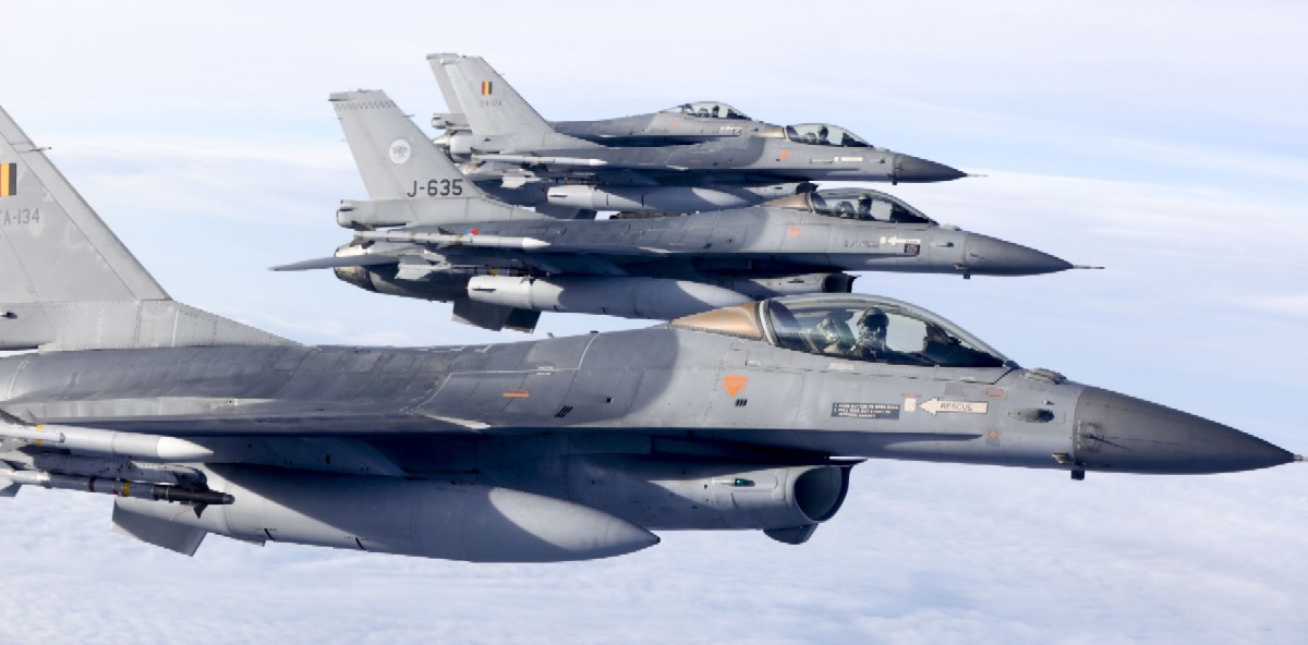 F16_fighters