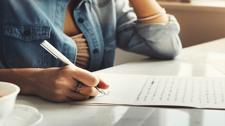 Lettera dal futuro: "Mamma, che vergogna!"
