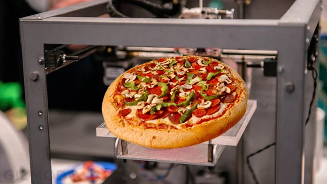 IL NOSTRO FUTURO ALIMENTARE SARA’ STAMPATO IN 3D (E TOSSICO)