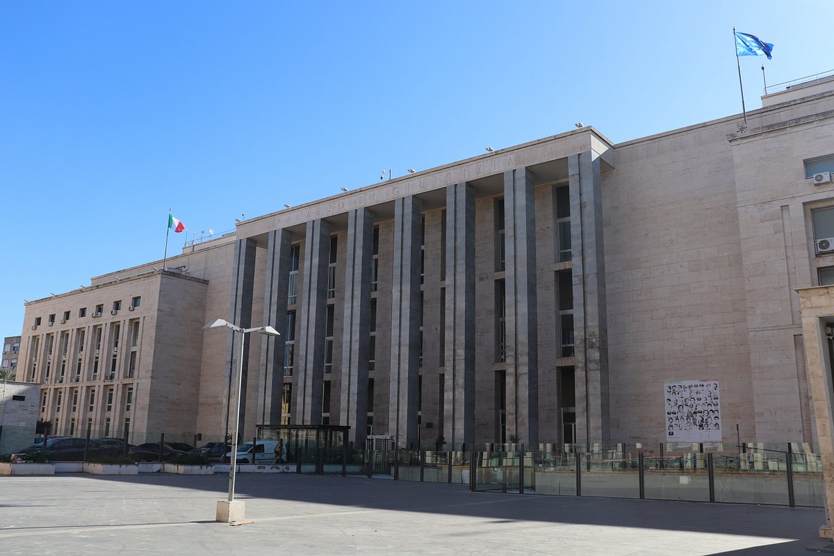 Incastrato dall'impronta digitale, viene assolto. Il criminologo Mendola: sentenza storica