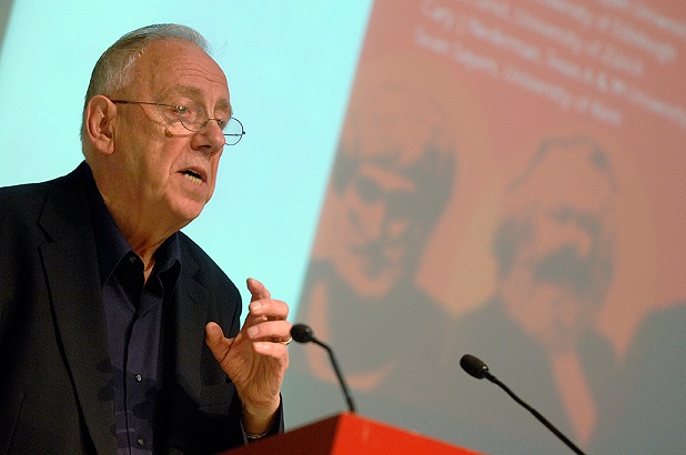 In morte di Alasdair MacIntyre