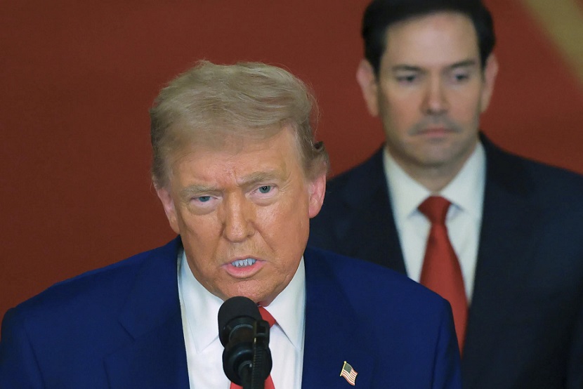 Il pacifista rivoluzionario Donald Trump ci porta tutti in guerra: nella notte bombarda l'Iran