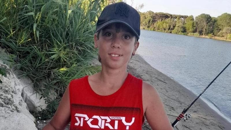 Paolo suicida a 14 anni: il bullismo a scuola, quando il silenzio degli adulti diventa complicità
