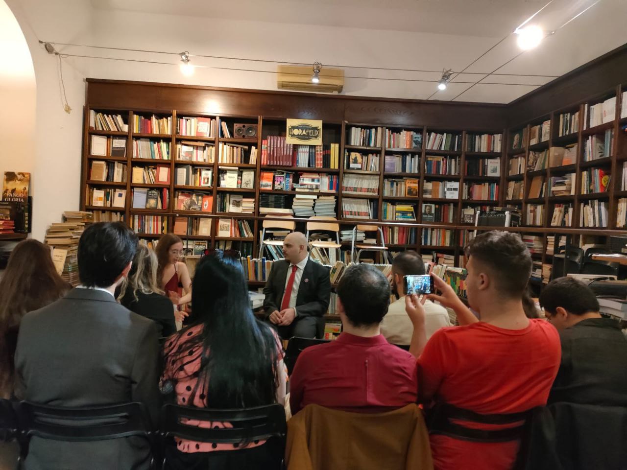 Liberando la penna dalle catene, ripartendo dall’editoria indipendente