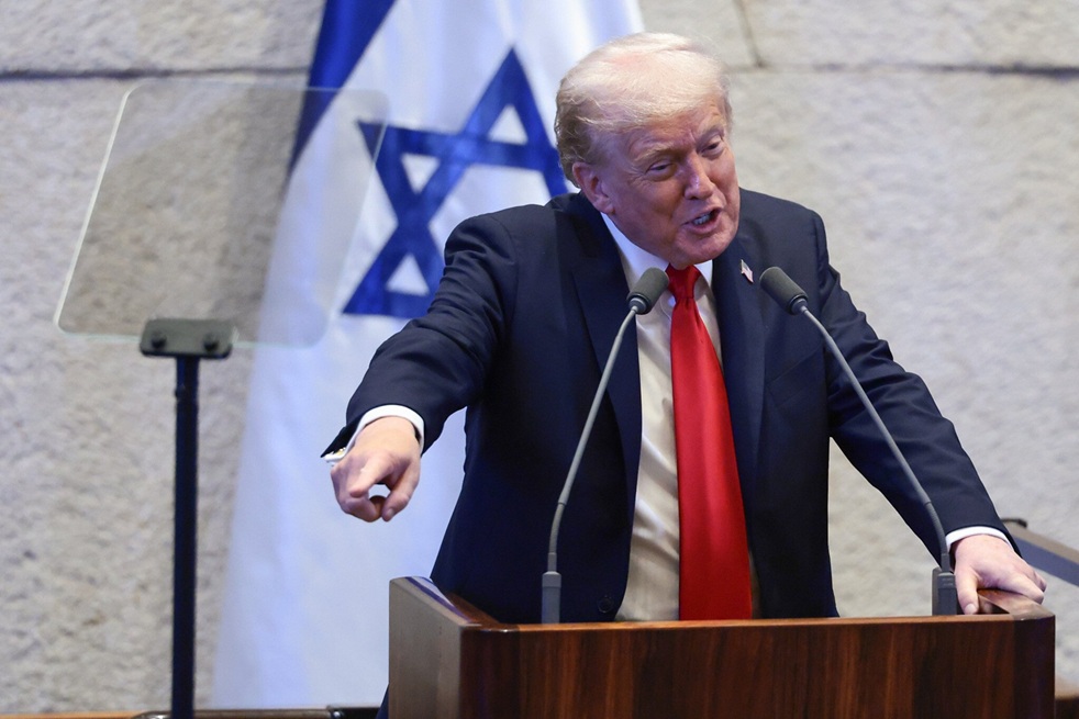 Il discorso completo di Donald Trump alla Knesset: "Avete vinto: la pace si ottiene con la forza"