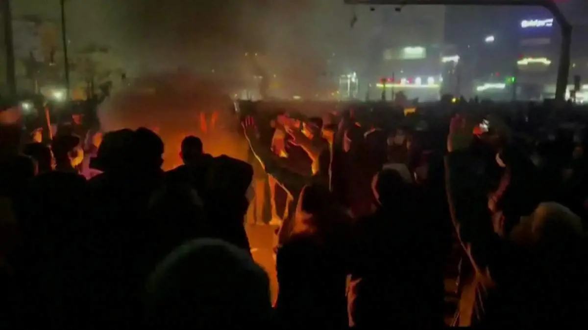 QUELLO CHE STA DAVVERO SUCCEDENDO IN IRAN: PROTESTE E DESTABILIZZAZIONE - [VIDEO DIBATTITO]