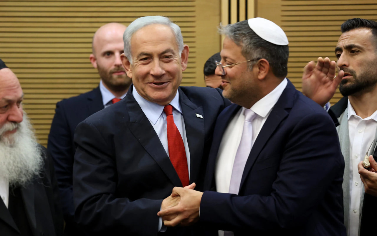 BIBI BRINDA A CHAMPAGNE: PENA DI MORTE IN ISRAELE SOLO AI PALESTINESI