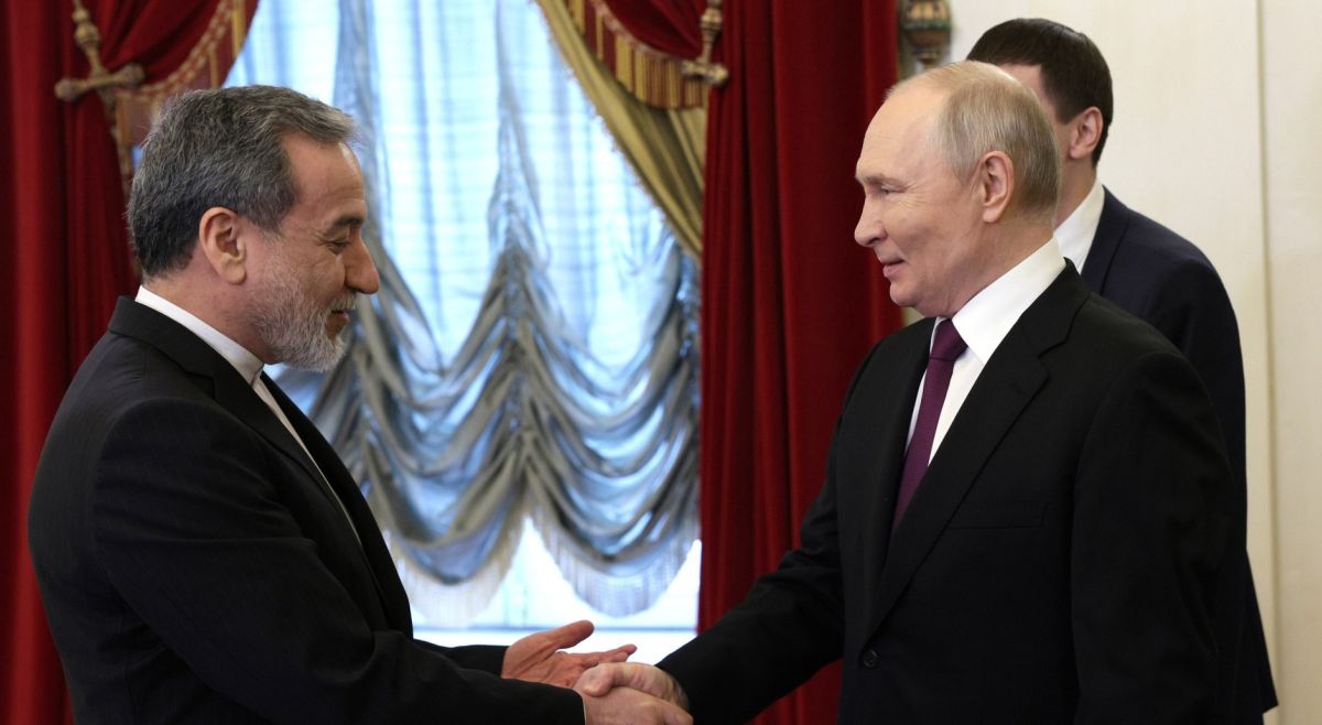 Araghchi va in Russia