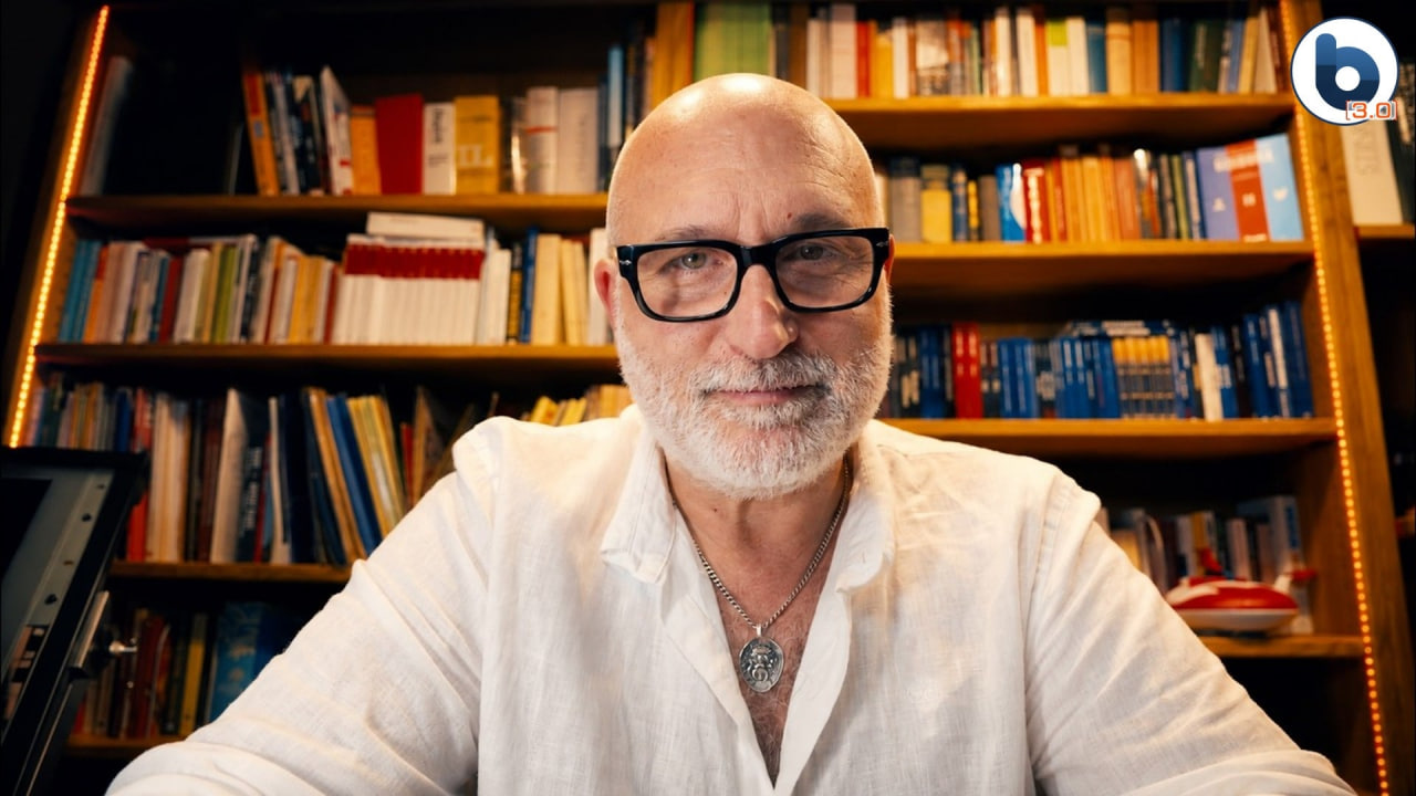 Byoblu nel caos, la redazione denuncia: "Messora ci ha fatto fuori dal web e ha aperto un sito con l'Intelligenza Artificiale"