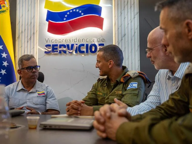 CARACAS SVENDE TUTTO
