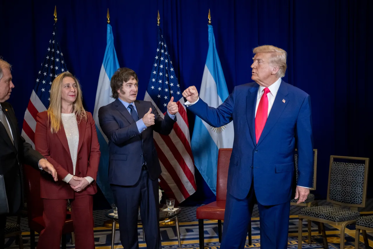 L'America Latina nell'interregno occidentale
